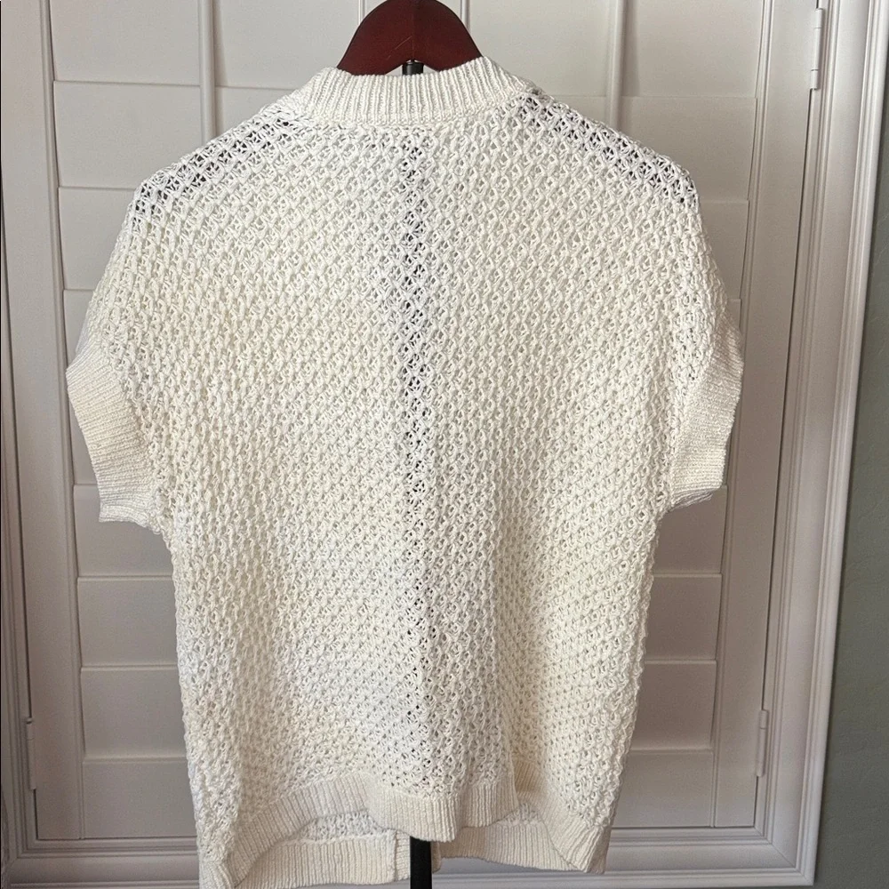 Croft & Barrow Women's Cream Cardigan Sweater - Picture 2 of 4